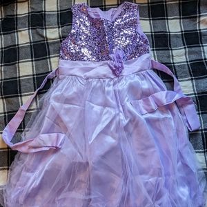 Girls dress